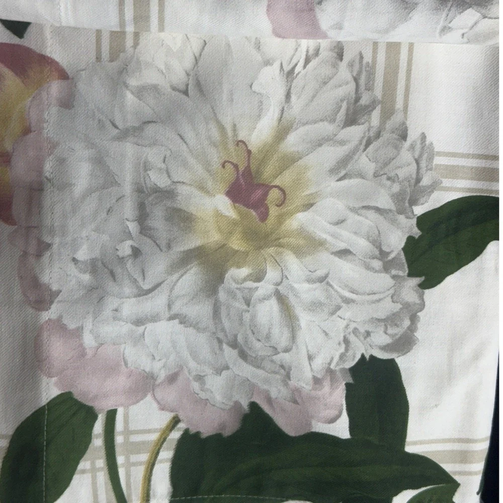 Williams-Sonoma Tablecloth 70x90 White Floral Peony Rose Cotton Cottagecore
